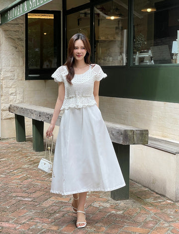 Monica V-neck Sleeveless Flare One Piece